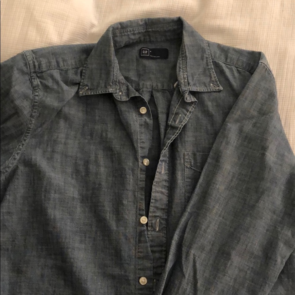 Men’s denim shirt
